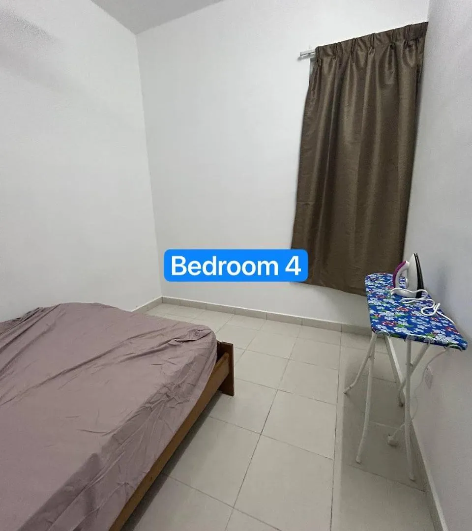 Ruma Tujoh Homestay Johor Bahru Holiday home